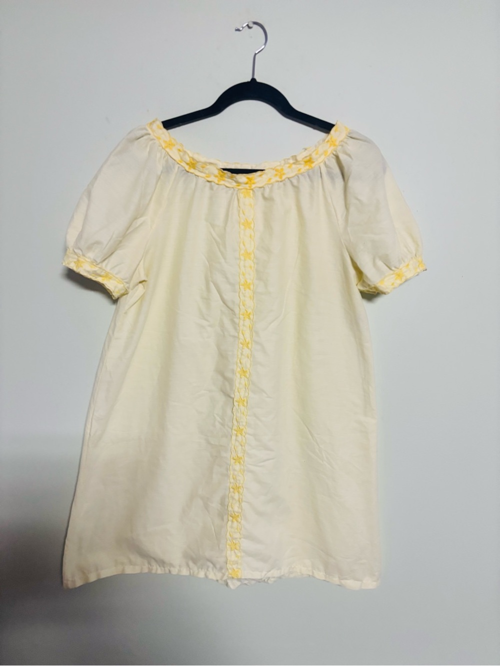 🌼 Vintage Paris-Lin Lingerie – Embroidered Ivory Nightgown/Top 🌼